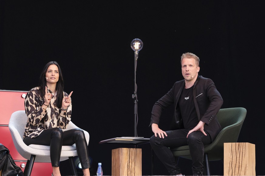 Oliver Pocher mit Ehefrau Amira Pocher bei der ersten Autokultur-Veranstaltung &#039;Die Pochers hier&#039; auf dem Sch