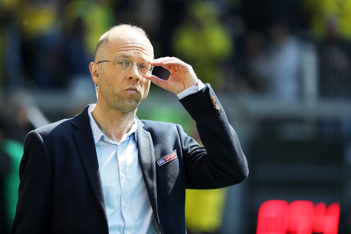 xuhx, Dortmund, Signal Iduna Park, 06.05.17, 1.Bundesliga - 32.Spieltag: Borussia Dortmund - TSG 1899 Hoffenheim Bild: Patrick Wasserziehr (Sky) Dortmund
xuhx Dortmund Signal Iduna Park 06 05 17 1 ...