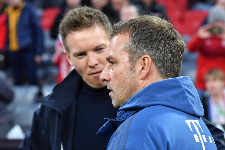 Der FC Bayern verhandelt offenbar mit Julian NAGELSMANN Trainer L um die Nachfolge von Hans Dieter Flick Hansi ,Trainer Bayern Muenchen, Archivfoto Hans Dieter Flick Hansi ,Trainer Bayern Muenchen mit ...