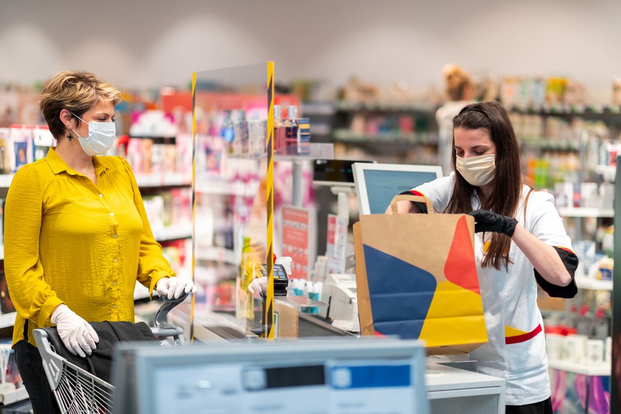Gibt es bald eine Maskenpflicht beim Einkaufen?