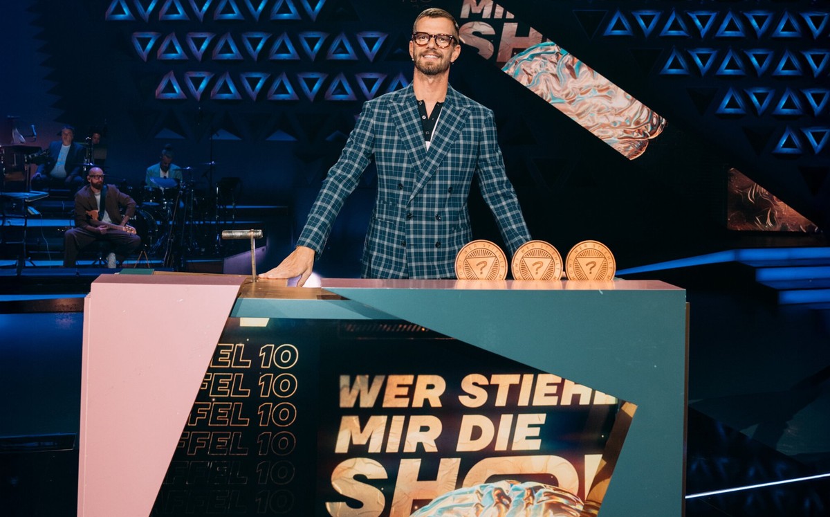 Titel: Wer stiehlt mir die Show?;
Staffel: 10;
Folge: 2;
Person: Joko Winterscheidt;
Copyright: Joyn/Julian Mathieu;
Fotograf: Julian Mathieu;
Bildredakteur: Nadine Vaders;
Dateiname: 3218322.jpg;
Rec ...