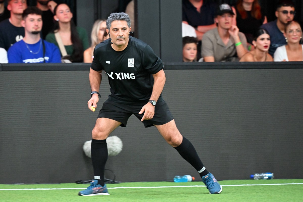 Koeln, Motorworld, 22.07.24, GER, Herren, Fussball, Baller League, Season 2, 1.Spieltag Bild: Schiedsrichter Babak RAFATI Only for editorial use Nordrhein-Westfalen Deutschland *** Cologne, Motorworld ...