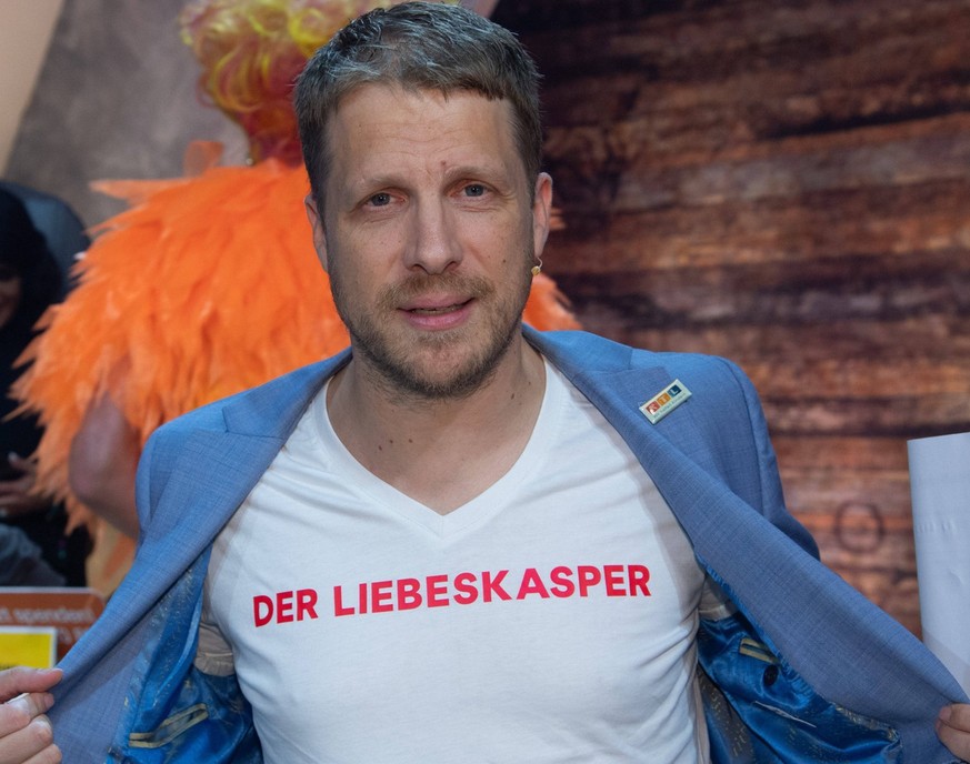 Moderator Oliver POCHER, 28. RTL Spendenmarathon Wir helfen Kindern , Fernsehen, 16.-17.11.2023. *** Presenter Oliver POCHER, 28 RTL telethon Wir helfen Kindern , television, 16 17 11 2023