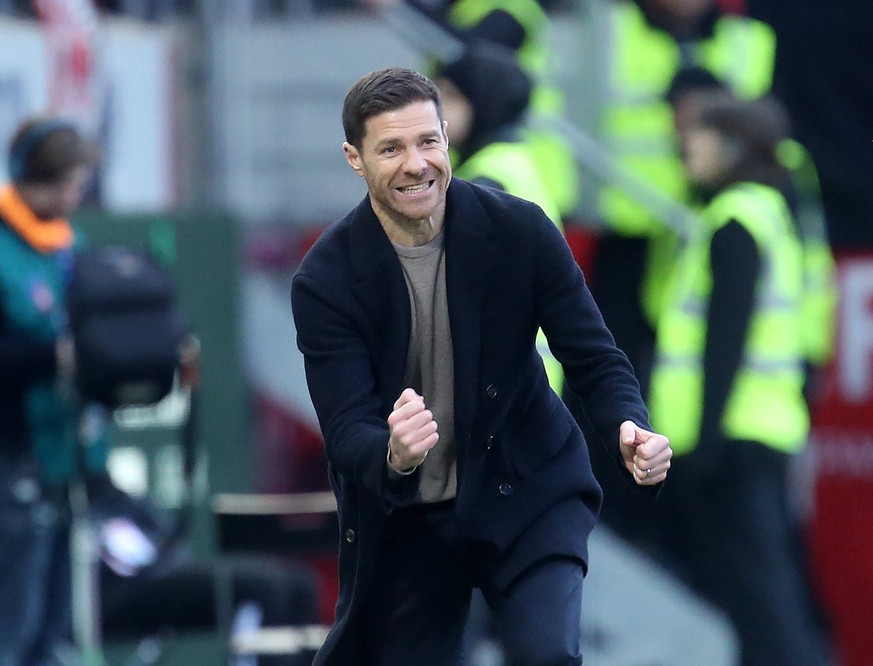 Jubel Trainer Xabi Alonso Leverkusen . Fussball: LIGA: Saison 23/24: 1. FC Heidenheim - Bayer 04 Leverkusen , 22. Spieltag, 17.02.2024. *** Cheers Coach Xabi Alonso Leverkusen Sport Football LIGA Seas ...