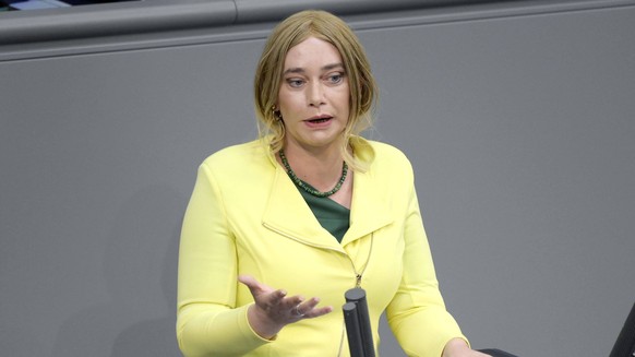 Tessa Ganserer in der 57. Sitzung des Deutschen Bundestages im Reichstagsgeb
