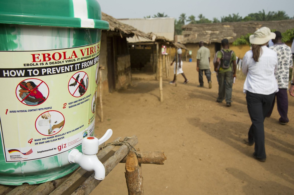Jan. 19, 2015 - Monrovia, Liberia - January 18, 2015, Grand Cape Mount, Liberia - A hand washing station in the village of Camp 3 near the border with Sierra Leone in Liberia s north. The CDC Foundati ...
