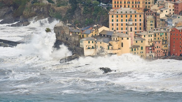 Auch das Reiseziel Camogli an der italienischen Riviera wird inzwischen von starken Stürmen als Klimafolge getroffen.
