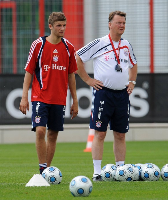 Schon seit 2000 ist Müller im Verein. 2009 stattet Förderer van Gaal ihn mit einem Profivertrag aus. Sieht schon immer so aus.