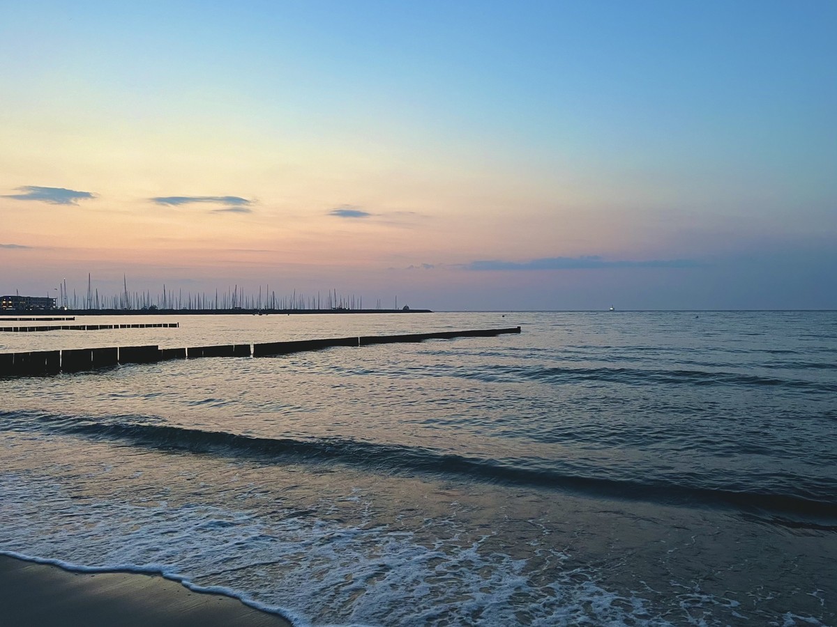 Der Strand in Hohe Düne, Rostock.