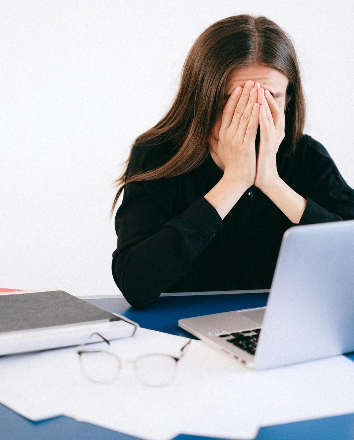 Stress bei der Arbeit ist bei vielen allgegenwärtig.