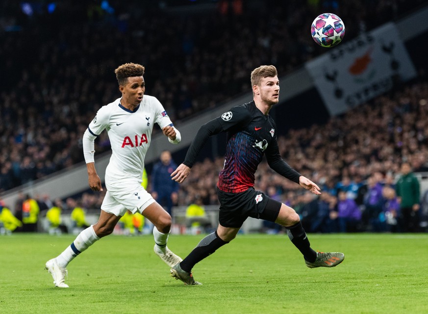 Leipzigs Timo Werner (r.) gegen Tottenhams Gedson Fernandes.