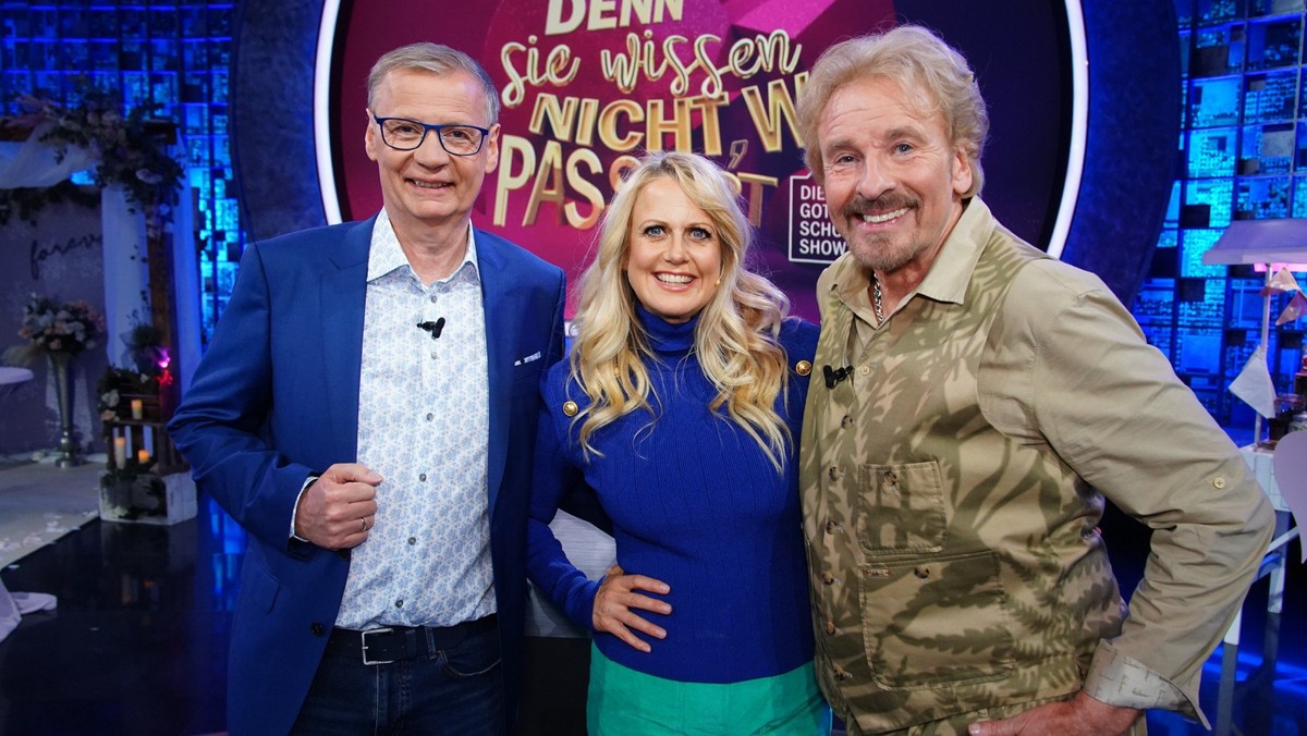 Günther Jauch (l.), Barbara Schöneberger und Thomas Gottschalk.

Die Verwendung des sendungsbezogenen Materials ist nur mit dem Hinweis und Verlinkung auf RTL+ gestattet.