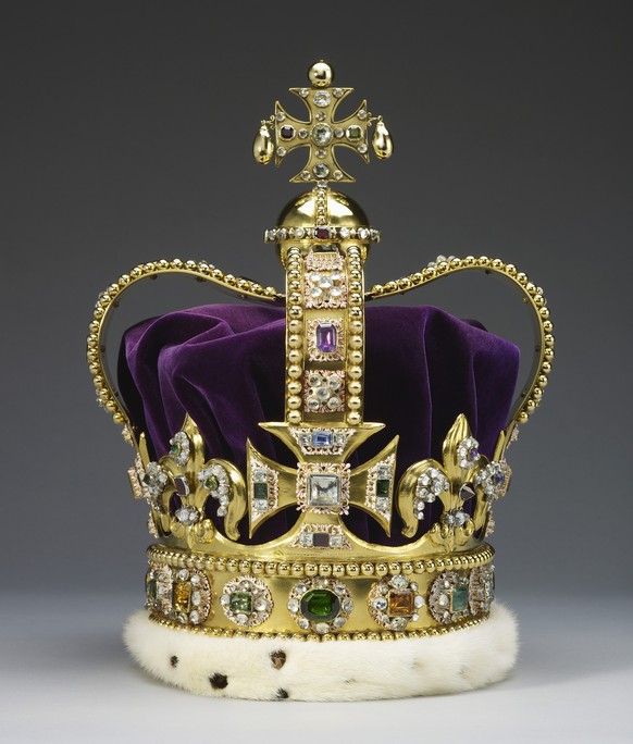 HANDOUT - 03.12.2022, Gro�britannien, London: Undatiertes, vom Buckingham Palast herausgegebenes Handout-Foto der Edwardskrone, die von K�nig Charles II. bei seiner Kr�nung am 6. Mai 2023 getragen wer ...