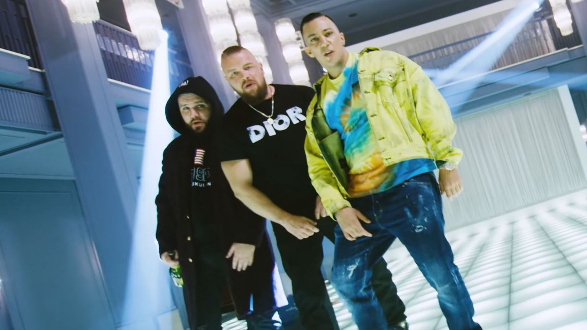 Fler Kollegah Und Farid Bang So Selbstironisch Sind Sie In Ihrem Neuen Video