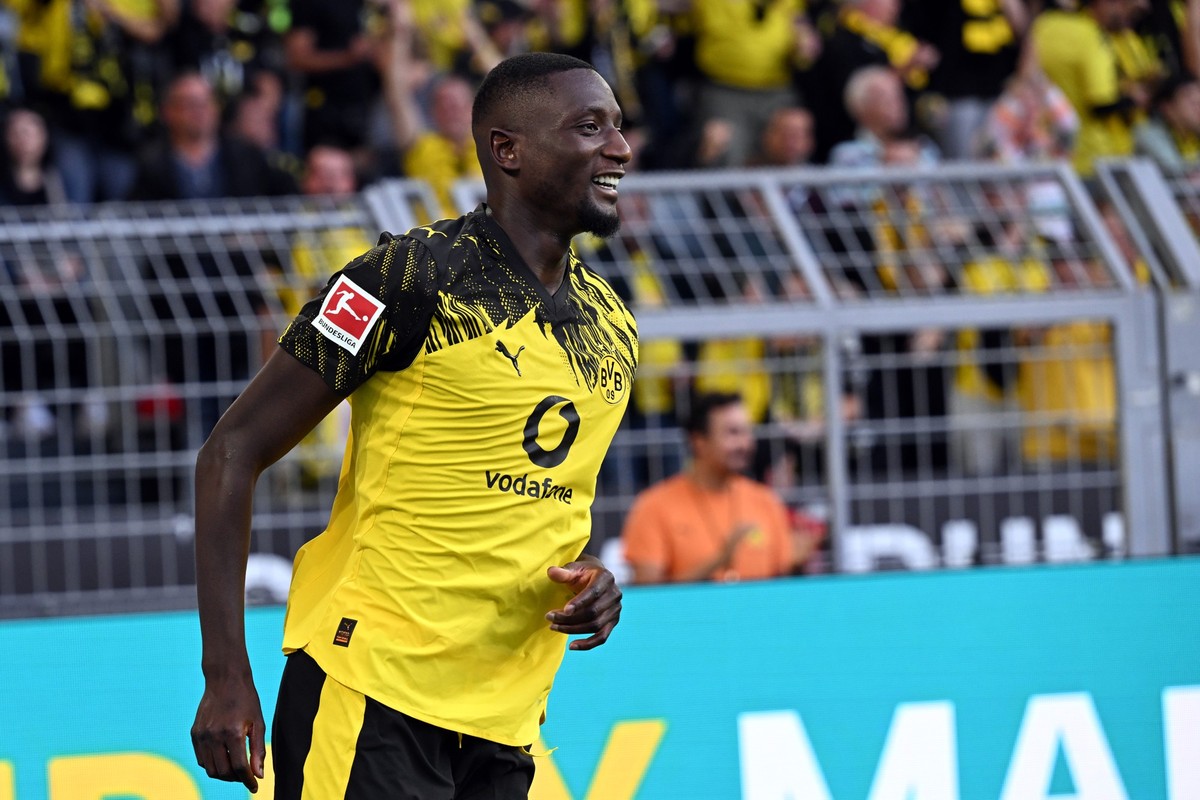 31.08.2025, Nordrhein-Westfalen, Dortmund: Fußball, Bundesliga, Borussia Dortmund - 1. FC Union Berlin, 2. Spieltag, Signal Iduna Park. Serhou Guirassy (Borussia Dortmund) bejubelt sein Tor zum 2:0. F ...