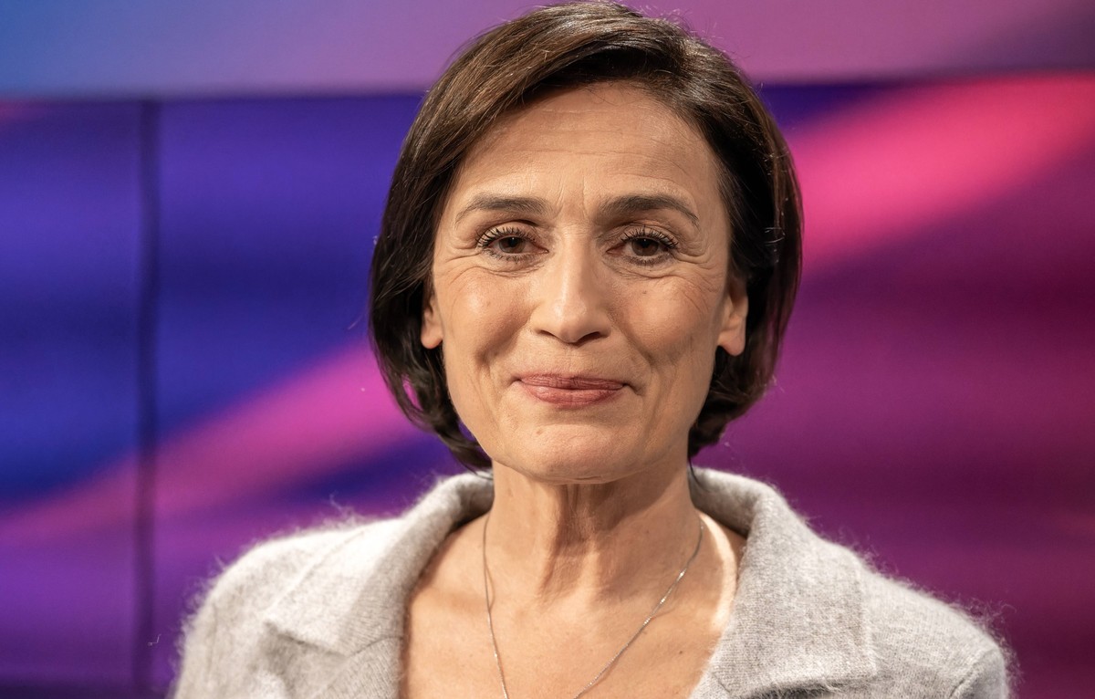Maischberger aus Köln am 17. Dezember 2024 zu CDU und Trump. Im Bild Sandra Maischberger, Journalistin und Gastgeberin der Sendung Themen der Sendung sind das Wahlprogramm der CDU, der mangelnde Pragm ...