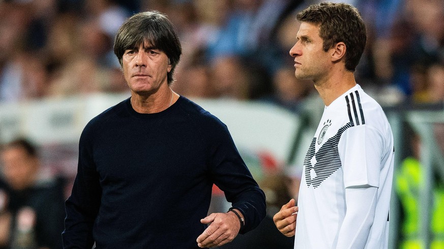 Jogi Löw und Thomas Müller