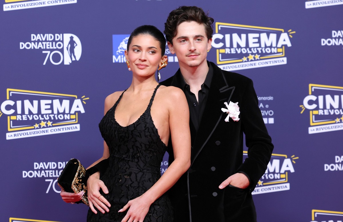 ROME, ITALY - MAY 07: Timothee Chalamet and Kylie Jenner attend the red carpet during the 70th David Di Donatello at Cinecitta Studios on May 07, 2025 in Rome, Italy. (Photo by Vittorio Zunino Celotto ...