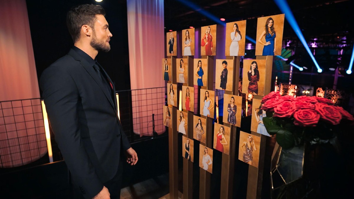 Exklusiv Trifft Mich Sehr Hart Hinter Den Kulissen Der Trennung Vom Bachelor Aus Troisdorf - srs9su7