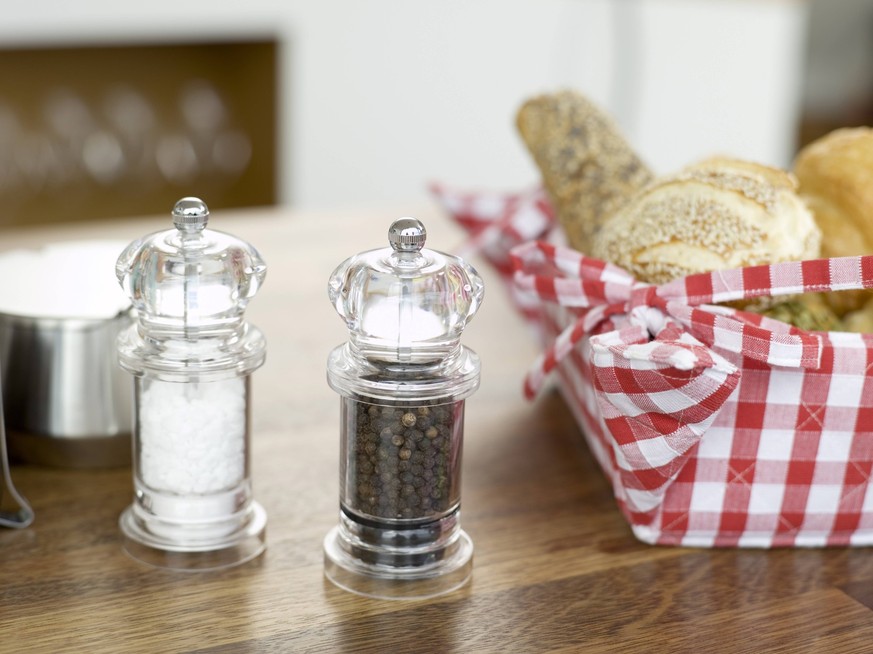 Salt and pepper with bread basket on table property released PUBLICATIONxINxGERxSUIxAUTxHUNxONLY WESTF05878

Salt and Pepper With BREAD Basketball ON Table Property released PUBLICATIONxINxGERxSUIxA ...