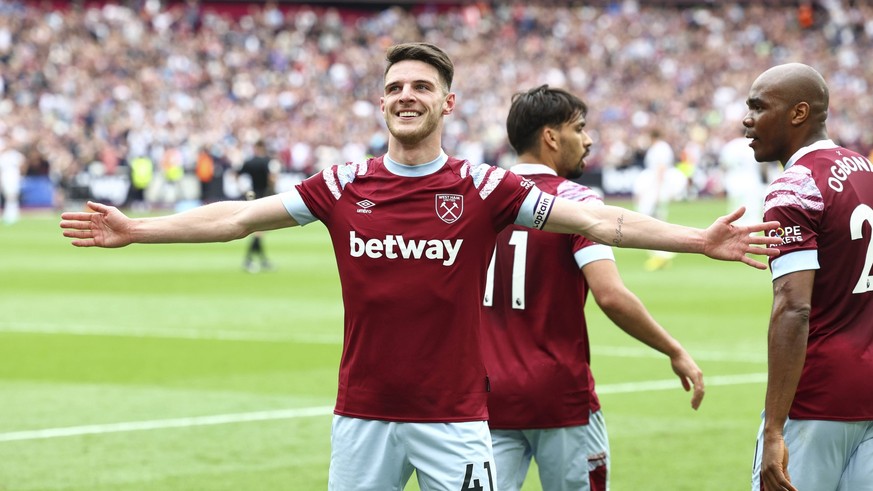 Mandatory Credit: Photo by Simon Dael/Shutterstock 13920097z Declan Rice of West Ham celebrates scoring the equalising goal West Ham United v Leeds United, Premier League, Football, London Stadium, Lo ...