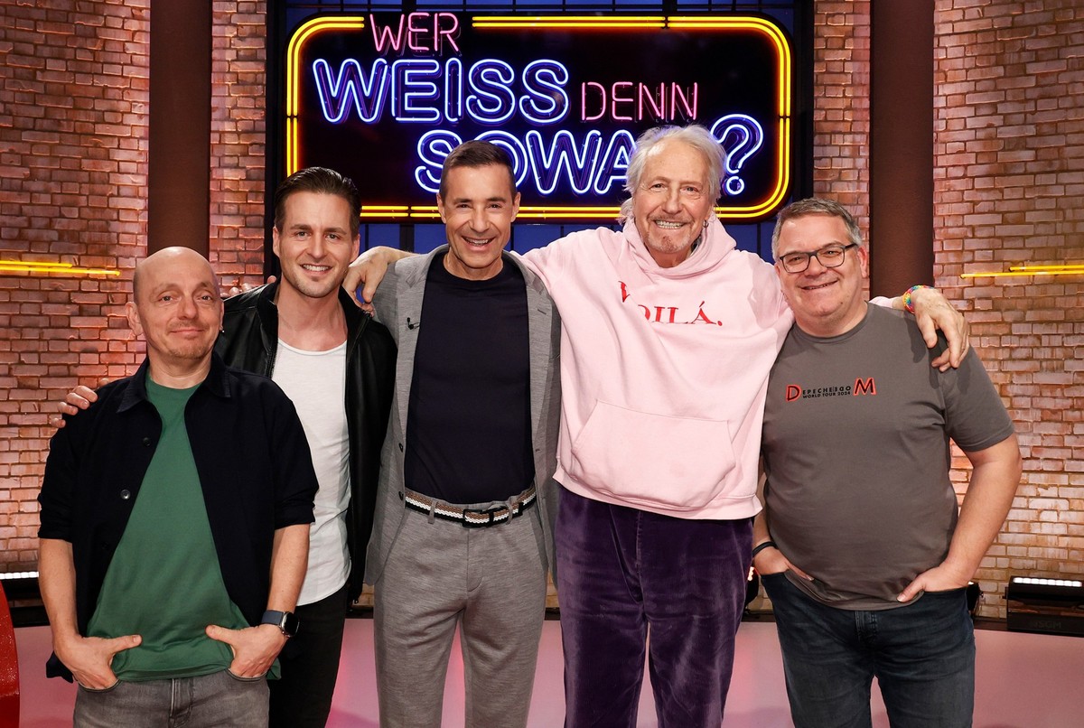 ARD WER WEISS DENN SOWAS? FOLGE 1145, "Alexander Klaws und Reiner Schöne", am Donnerstag (04.04.24) um 18:00 Uhr im ERSTEN.
Moderator Kai Pflaume (M.) und seine Rateteam-Kapitäne Bernhard Ho ...