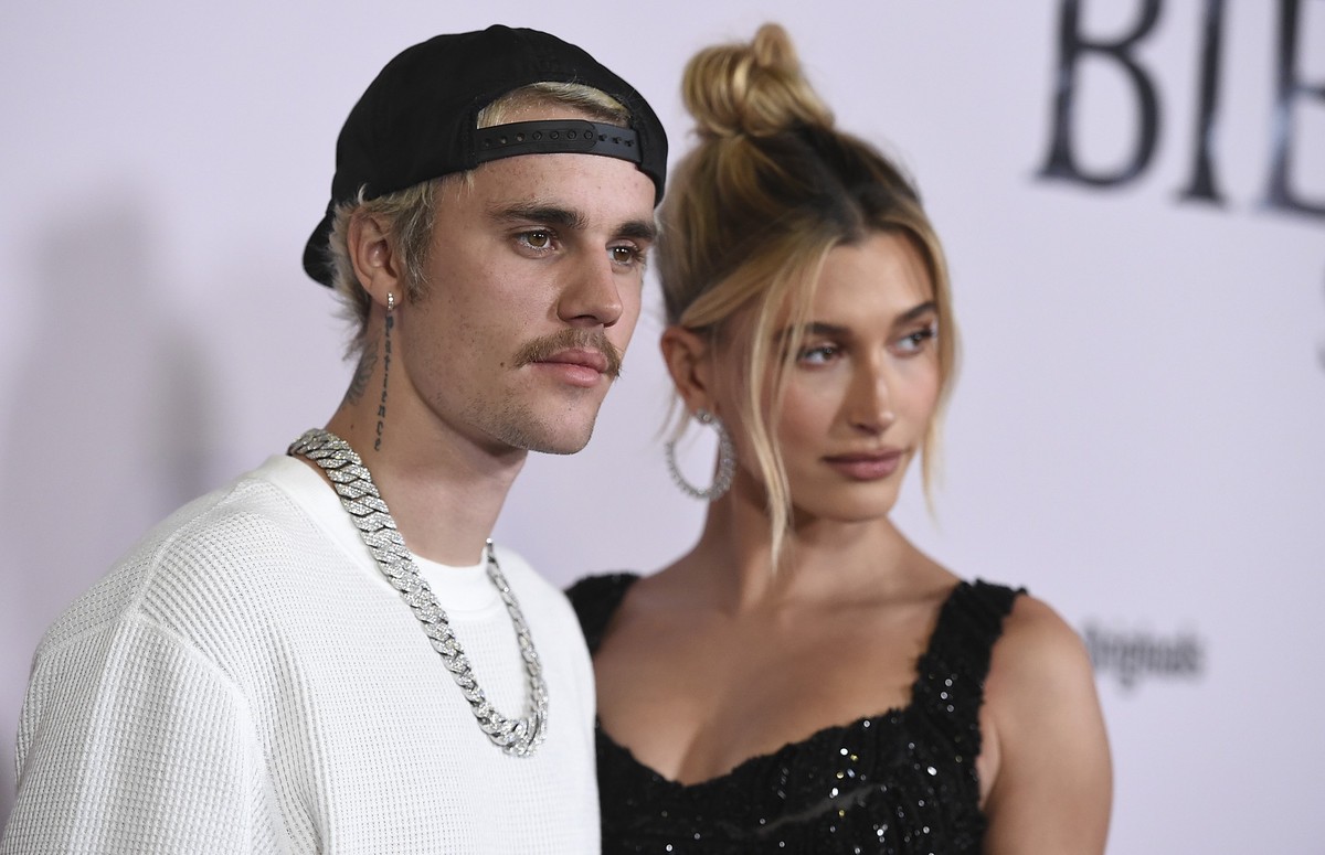 ARCHIV - 27.01.2020, USA, Los Angeles: Justin Bieber und Hailey Bieber kommen zur Premiere der Serie