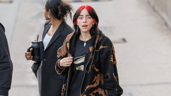 Celebrities at the Jimmy Kimmel Live studios Featuring: Billie Eilish Where: Los Angeles, California, United States When: 10 Oct 2023 Credit: BauerGriffin/INSTARimages EDITORIAL USE ONLY. RESTRICTED T ...