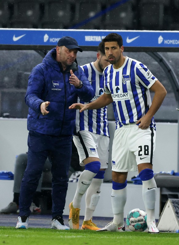 Head coach of Hertha BSC Pal Dardai Sami Khedira of Hertha BSC Hertha BSC - FC Bayern Muenchen Olympiastadion Berlin 5.2.2021 Fussball 1 . Bundesliga Saison 2020 / 2021 Copyright by : sampics Photogra ...