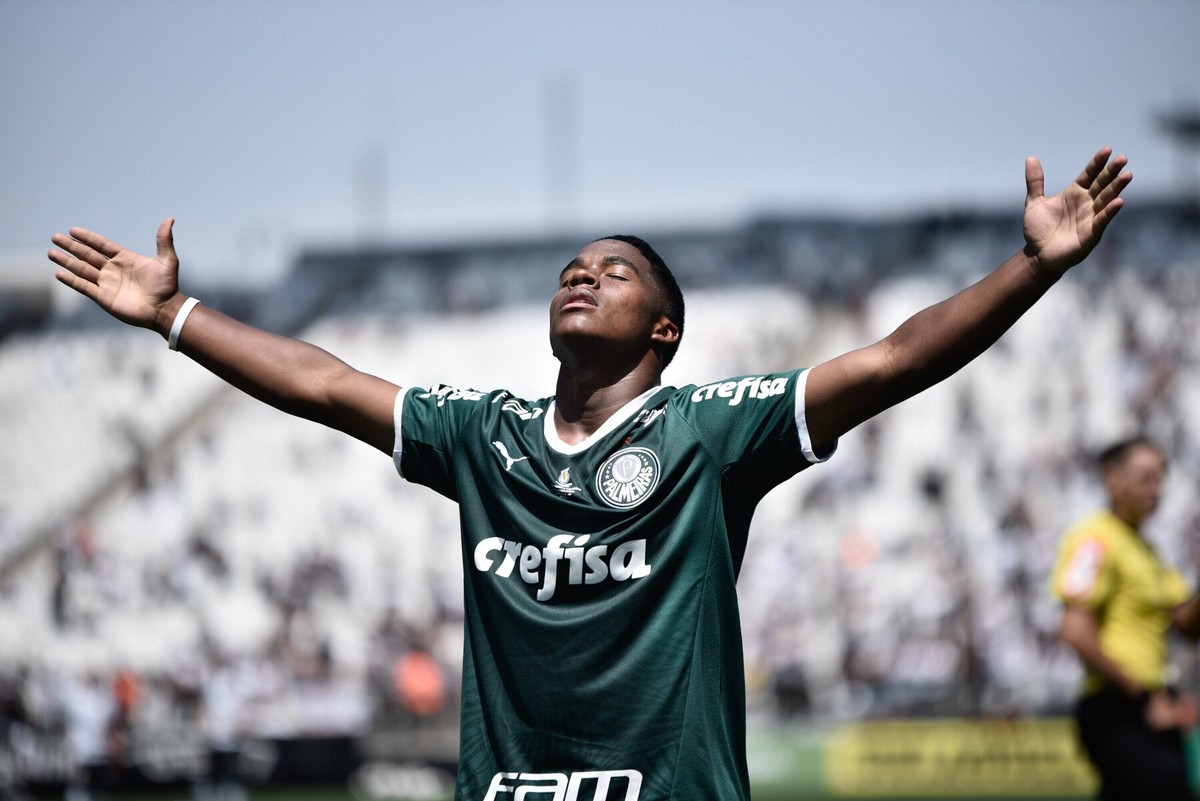 September 25, 2022, Sao Paulo, Brazil: Soccer match between Corinthians and Palmeiras, valid for the final of Brazilian Soccer Championship Under-20 - Final, held at Neo Quimica Arena, in Sao Paulo, o ...