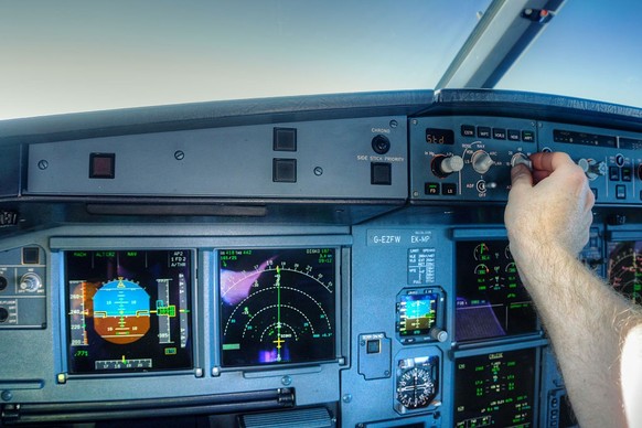 Controlling the Autopilot Of an a320 airliner