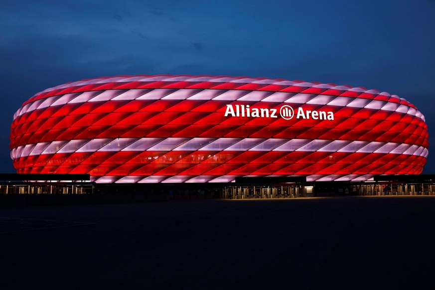 Um Energie zu sparen, will der FC Bayern die Beleuchtungszeiten der Allianz-Arena verkürzen.