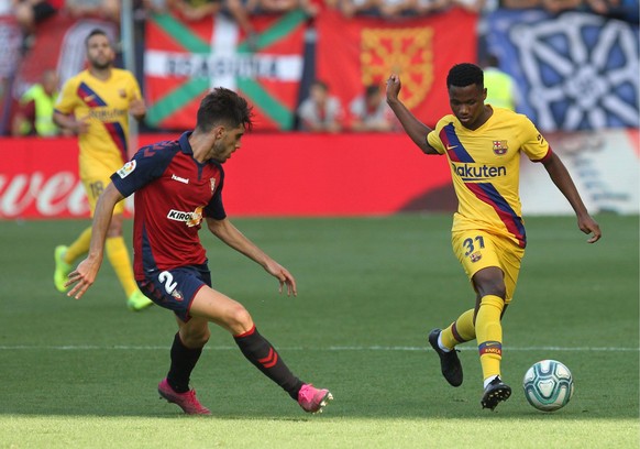 Sport Bilder des Tages Campeonato de La Liga Santander. Estadio el Sadar. Osasuna-Barcelona. Partido disputado hoy en Pamplona entre el C.A.Osasuna y el F.C. Barcelona y que ha terminado con empate a  ...