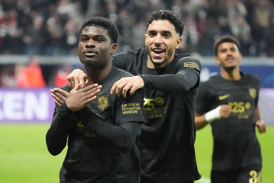 celebrate the goal, Torjubel zum 2:1 von Eric Junior Dina Ebimbe Eintracht Frankfurt und Omar Marmoush Eintracht Frankfurt- Frankfurt 10.03.2024: Eintracht Frankfurt vs. TSG 1899 Hoffenheim, Deutsche  ...