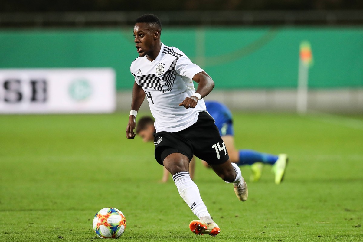 "Rudi" im DFB-Dress.