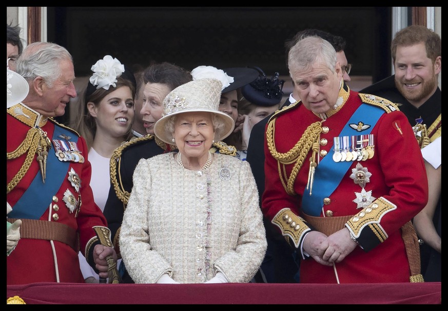 . 13/01/2022. London, United Kingdom. 2019 FILE PIC of Prince Andrew, Duke of York, with Queen Elizabeth II and Prince Charles at Trooping the Colour in London. PUBLICATIONxINxGERxSUIxAUTxHUNxONLY xSt ...