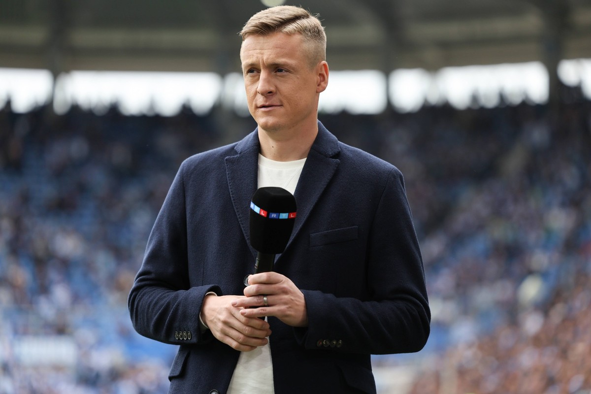 04.05.2025, Fussball, Herren, 2. Bundesliga, Saison 2024/2025, Karlsruher SC - 1. FC Kaiserslautern, RTL Experte Felix Kroos Karlsruhe BBBank Wildpark Baden-W�rttemberg Deutschland DE *** 04 05 2025, ...