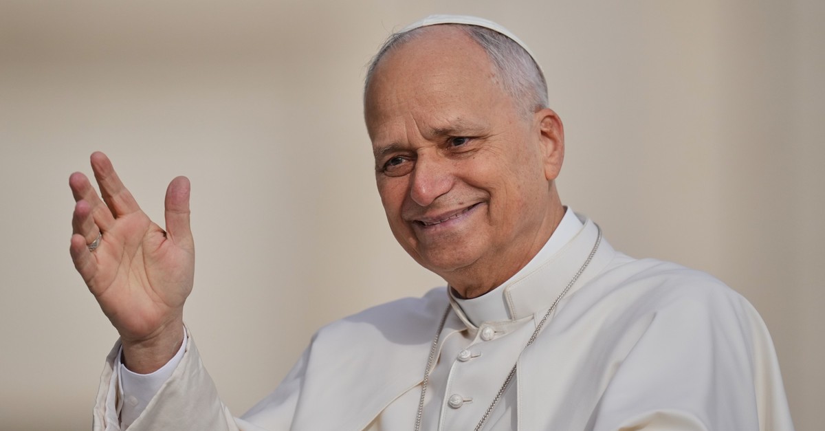 Weihnachtsbaum-Proteste gegen den Papst – Katholische Kirche reagiert