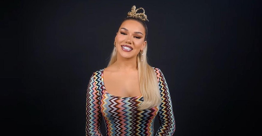 Shirin David stellte ihren Fans ihr neues Album "Bitches brauchen Rap" genauer vor.