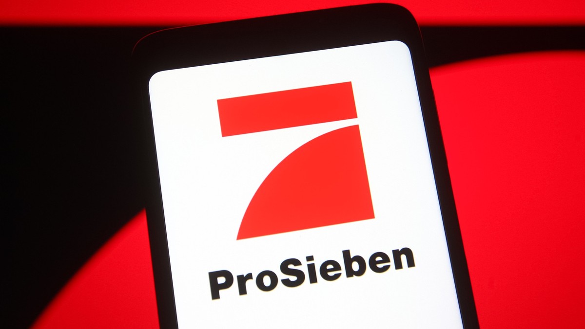 UKRAINE - 2021/06/02: In this photo illustration a ProSieben logo of a German media company is seen on a smartphone screen. (Photo Illustration by Pavlo Gonchar/SOPA Images/LightRocket via Getty Image ...
