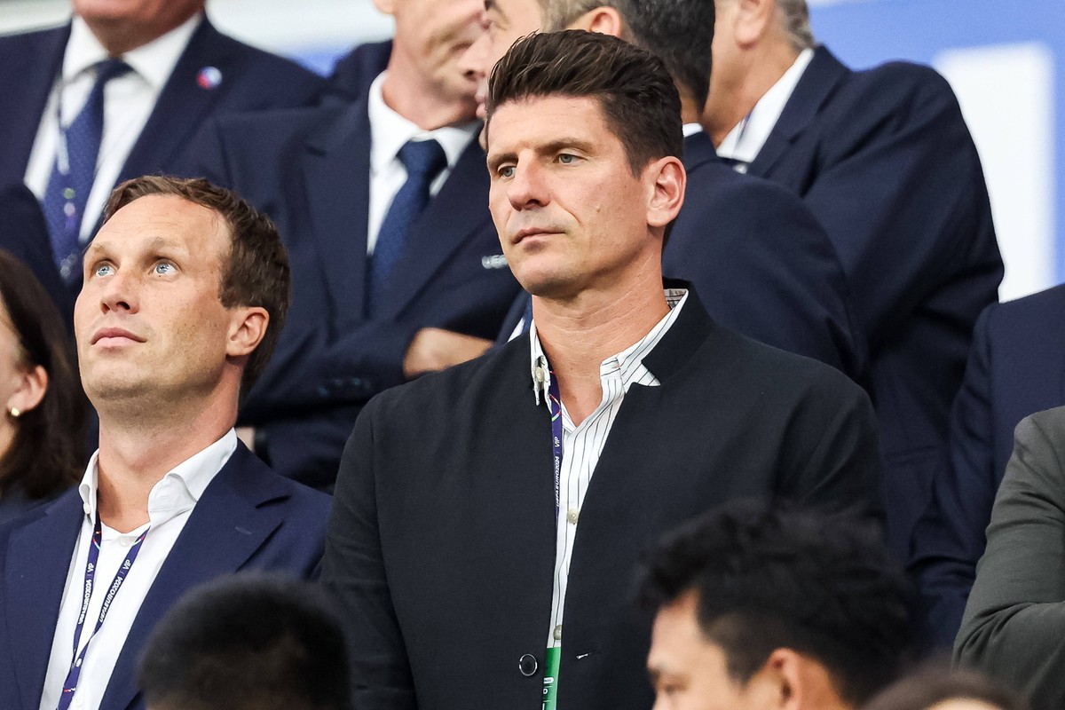 Mario Gomez GER, Portugal POR vs. Slowenien SVO, Fussball Europameisterschaft, UEFA EURO, EM, Europameisterschaft,Fussball 2024, Achtelfinale, 01.07.2024 GER, Portugal POR vs. Slowenien SVO, Fussball  ...