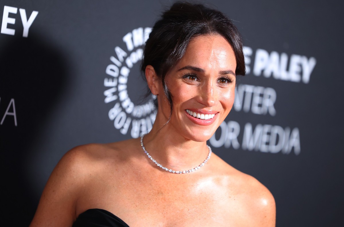 BEVERLY HILLS, CALIFORNIA - DECEMBER 04: Meghan Markle attends The Paley Center for Media Hosts Paley Honors Fall Gala Honoring Tyler Perry at Beverly Wilshire, A Four Seasons Hotel on December 04, 20 ...