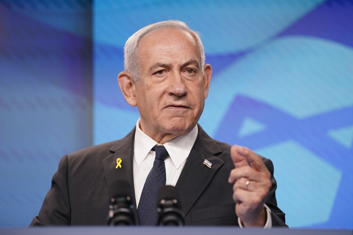 ARCHIV - 15.09.2025, Israel, Jerusalem: Der israelische Premierminister Benjamin Netanjahu gestikuliert während einer gemeinsamen Pressekonferenz mit US-Außenminister Rubio. (zu dpa: «Netanjahu: Unser ...