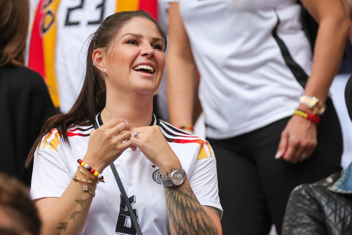 14.06.2024, Bayern, M�nchen: Fu�ball, UEFA Euro 2024, EM, Deutschland - Schottland, Vorrunde, Gruppe A, Spieltag 1, Fu�ball Arena M�nchen. Lina Meyer, Ehefrau von Deutschlands Spieler Joshua Kimmich s ...