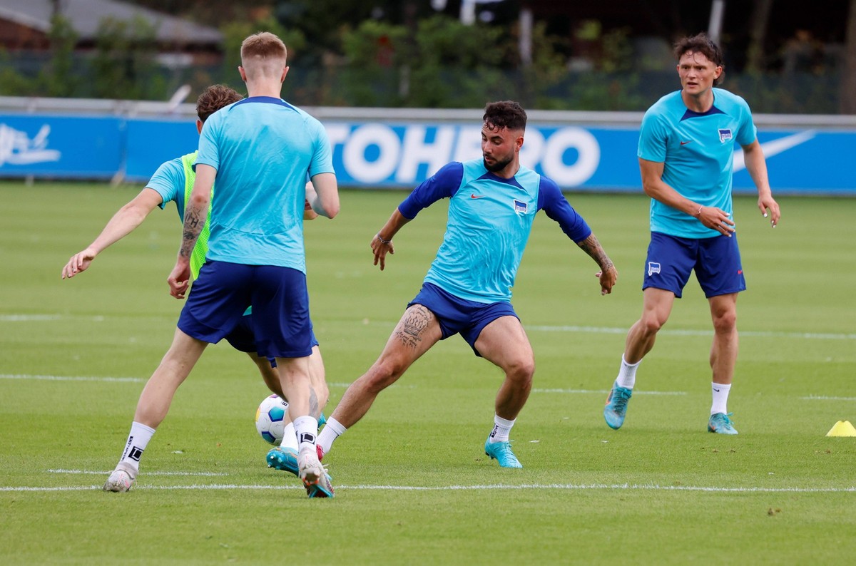Deutschland, Berlin, Sportpark, GER, 2.FBL, Hertha BSC, Saison 2023/24, Training, Foto:Marco Richter, Fabian Reese *** Germany, Berlin, Sportpark, GER, 2 FBL, Hertha BSC, season 2023 24, training, pho ...