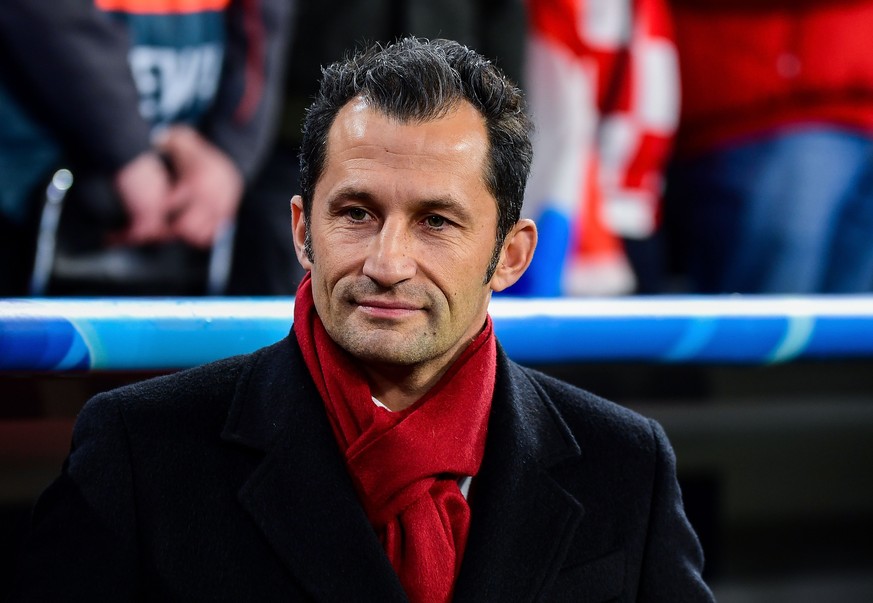 Hasan Salihamidzic gab vor dem Spiel gegen Piräus Auskunft über die Trainer-Suche beim FC Bayern München. 