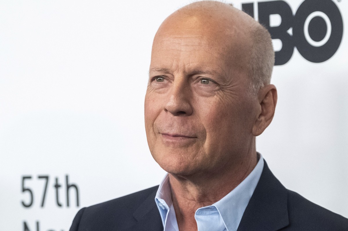 ARCHIV - 11.10.2019, USA, New York: US-Schauspieler Bruce Willis besucht eine Filmpremiere. Hollywood-Star Bruce Willis (67) ist nach Angaben seiner Familie an frontotemporaler Demenz erkrankt. Sie hä ...