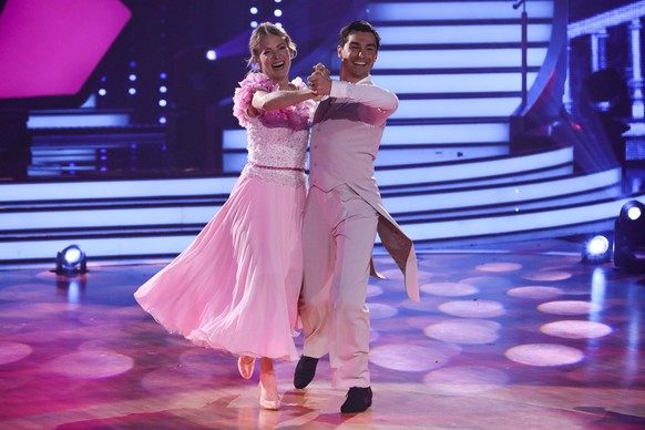 COLOGNE, GERMANY - MAY 20: Lilly zu Sayn-Wittgenstein-Berleburg and Andrzej Cibis perform on stage during the final show of the 15th season of the television competition show &quot;Let's Dance&quot; a ...
