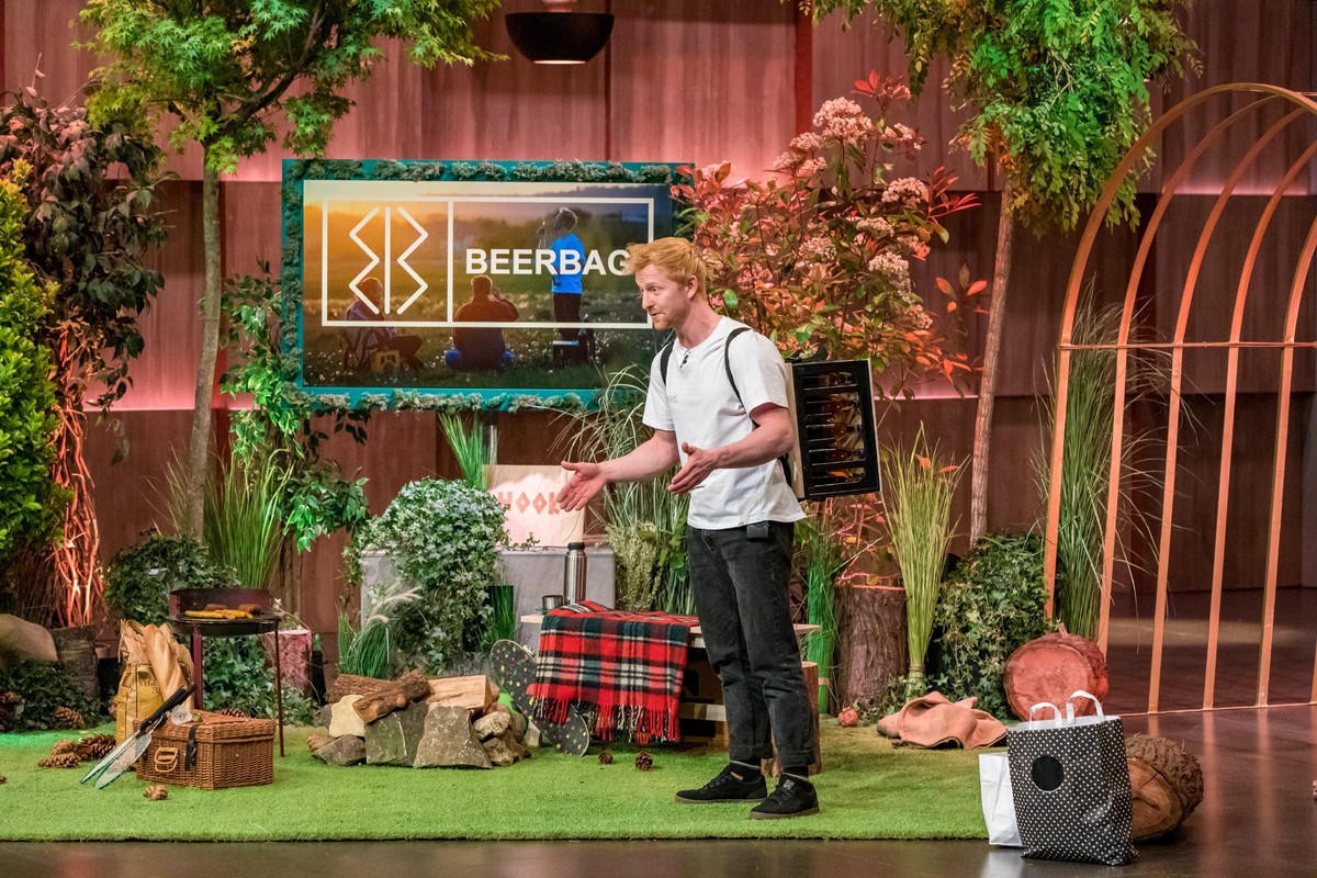 Tilmann Rothe aus Dresden pr�sentiert mit _BeerBag" ein Tragesystem f�r Getr�nkekisten. Er erhofft sich ein Investment von 20.000 Euro f�r 30 Prozent der Anteile an seinem Unternehmen. Die Verwen ...
