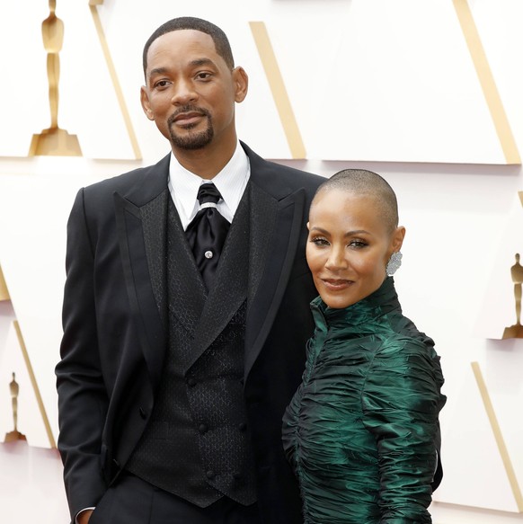 Will Smith mit Ehefrau Jada Pinkett Smith bei der Oscar Verleihung 2022 / 94th Annual Academy Awards im Dolby Theatre im Hollywood &amp; Highland Center. Los Angeles, 27.03.2022 *** Will Smith with wi ...